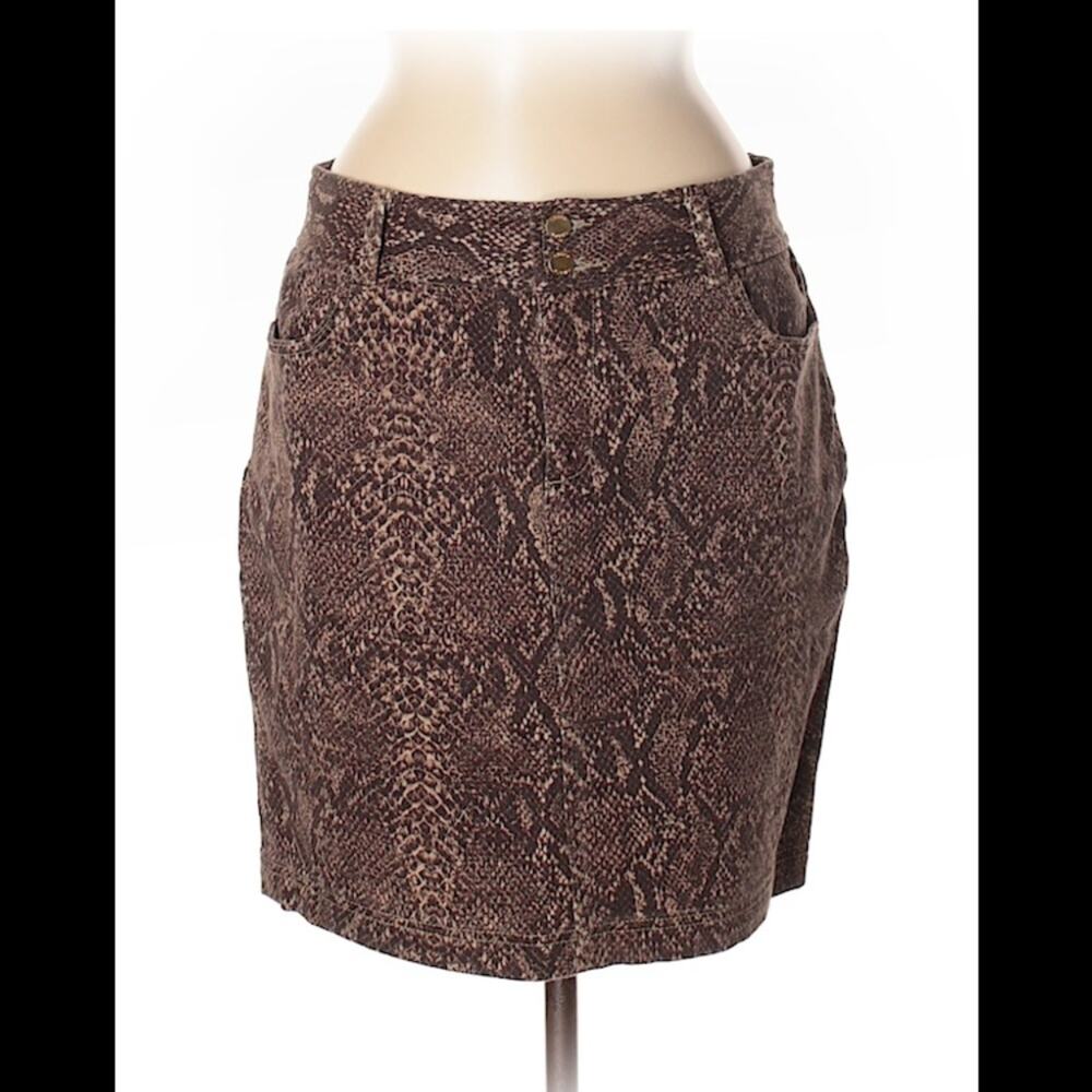 Chaps brown‎ snakeskin patterned denim skirt, 8 B2G11